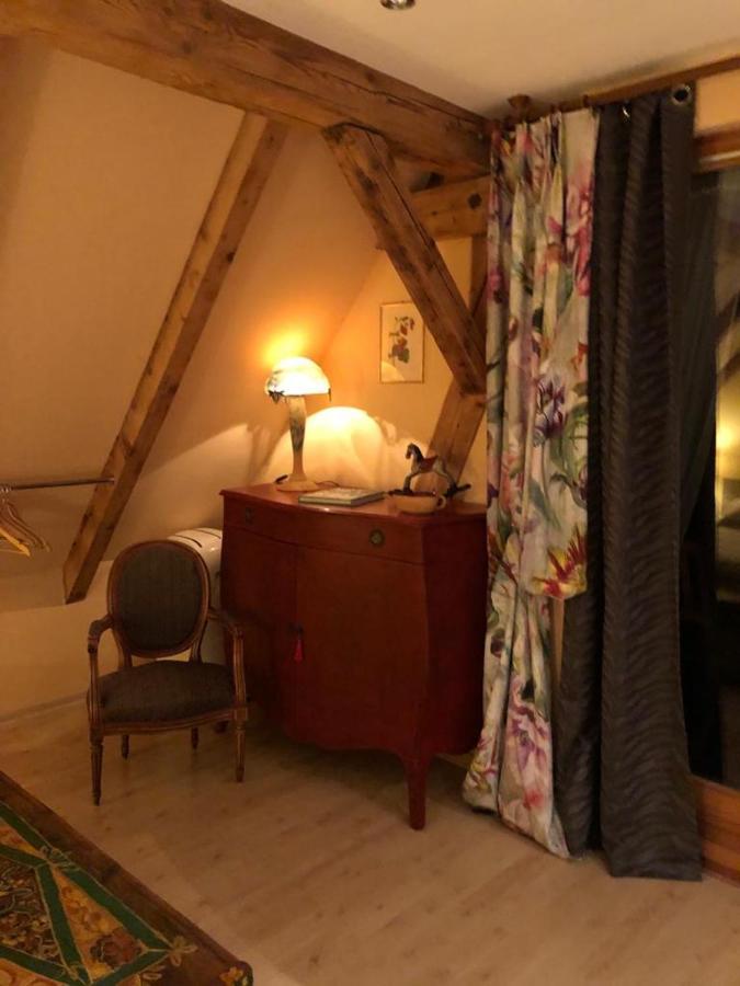 La Maison Rouge 奥斯泰姆 外观 照片